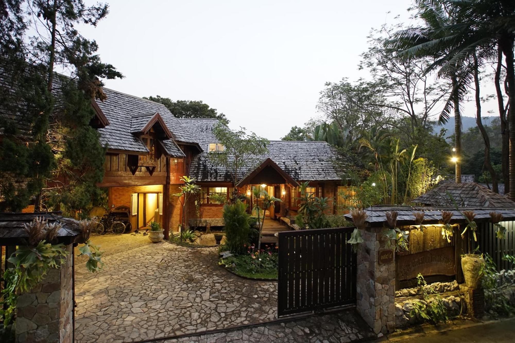 Chaiyo Vana Chiang Mai Bagian luar foto